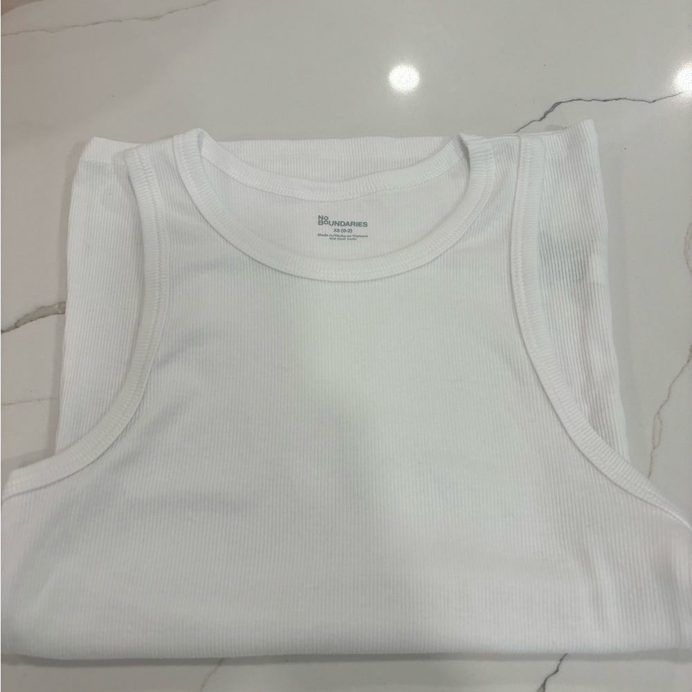 No Boundaries White Ribbed Tee XS